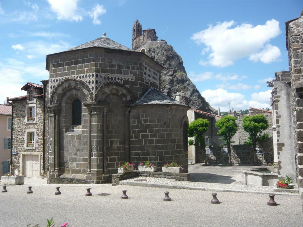 Апартаменты Le Petit Seguret Le Puy-en-Velay Экстерьер фото