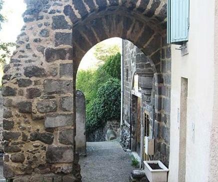 Апартаменты Le Petit Seguret Le Puy-en-Velay Экстерьер фото