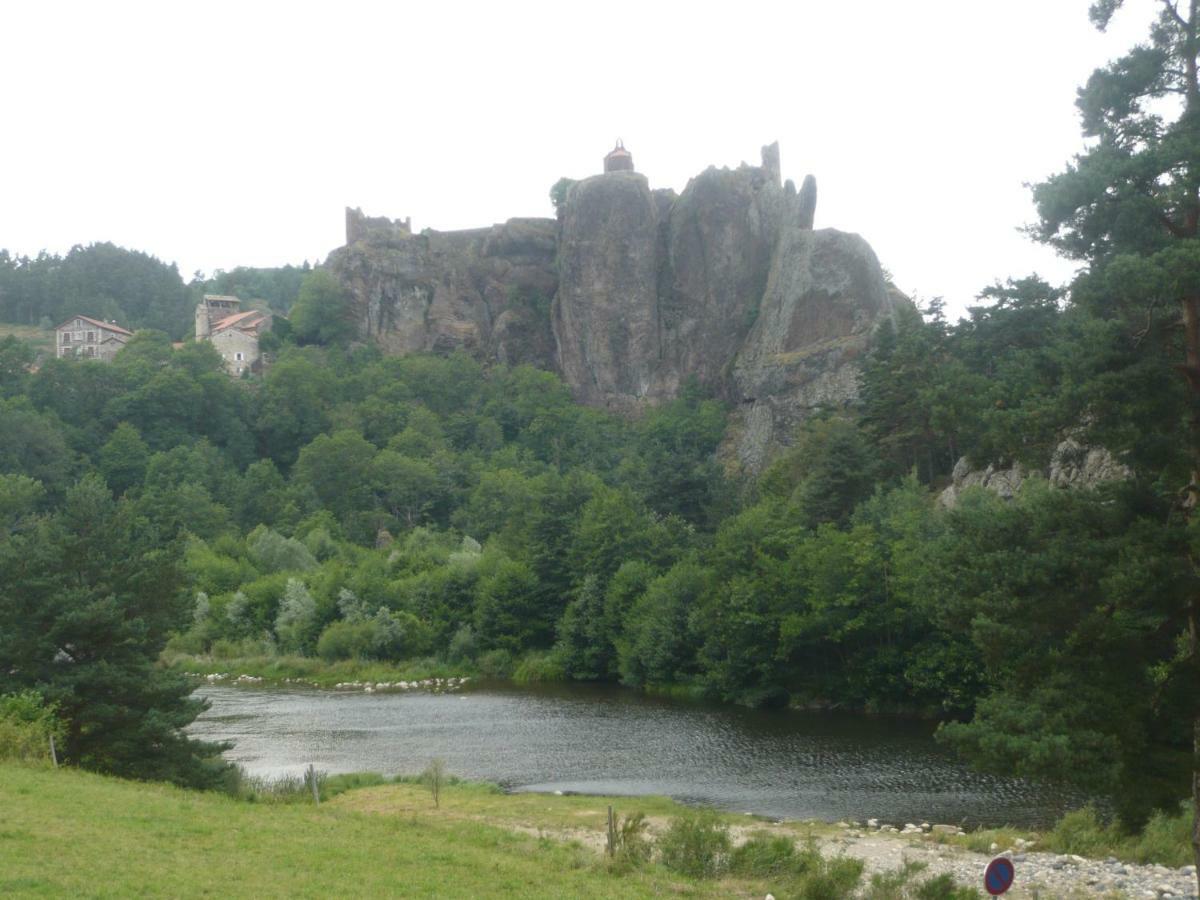 Апартаменты Le Petit Seguret Le Puy-en-Velay Экстерьер фото